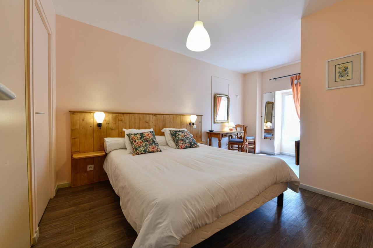 Chambres D'Hotes "La Grange De Georges" Lay-Lamidou Luaran gambar